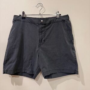 Buck Mason 6" Deck Short Size 32